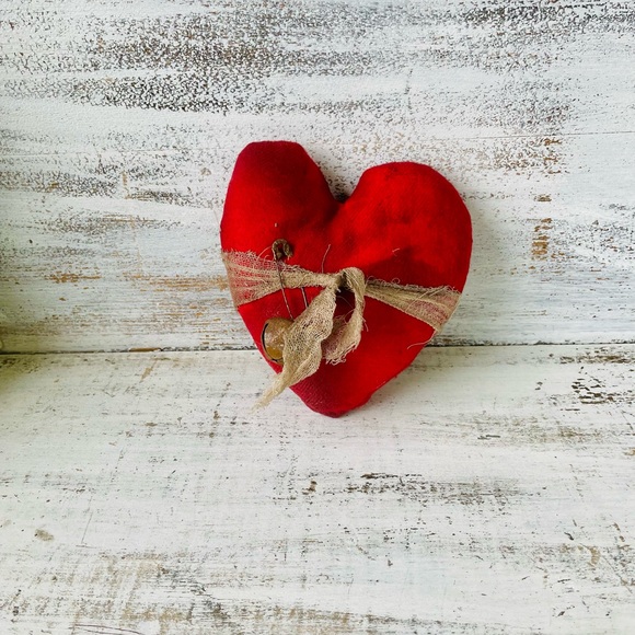 *Heart Ornament Primitive Decor - Picture 10 of 12